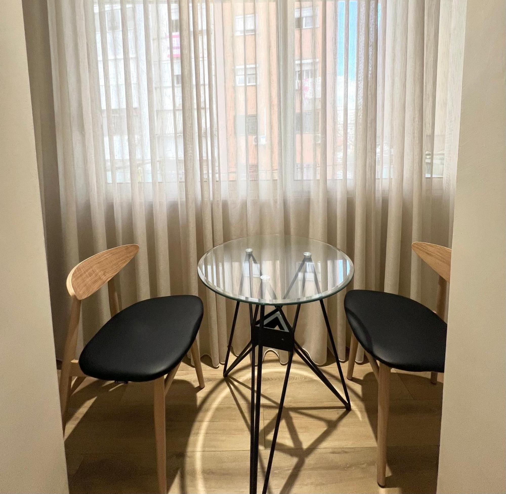 Syncron Apartments In The Center Of Tirana Bagian luar foto