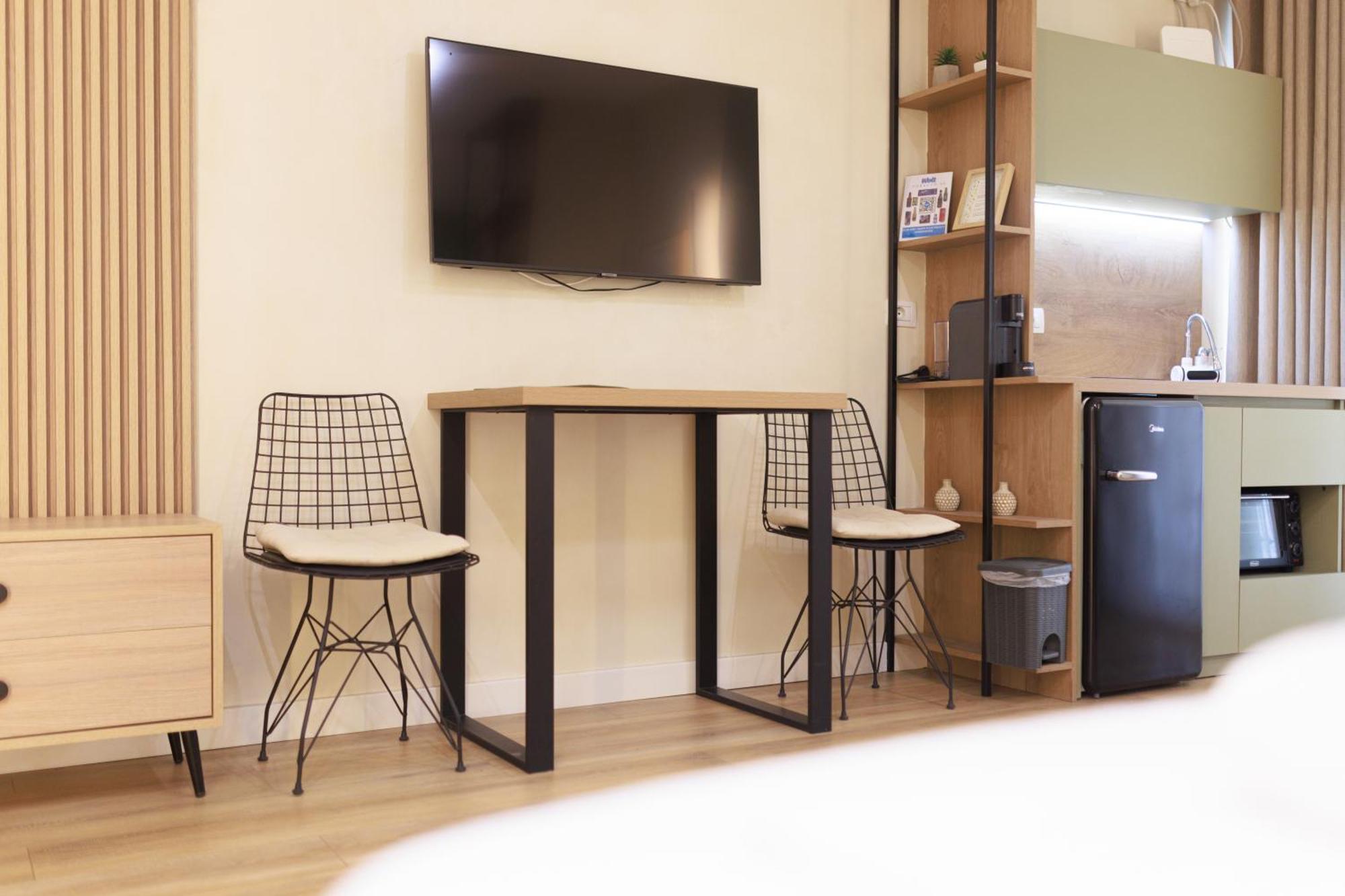 Syncron Apartments In The Center Of Tirana Bagian luar foto